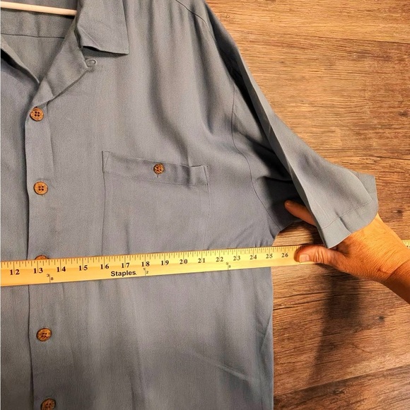 Tiki Classic Palm Tree 100% Silk Tropical Vibes Men's Blue and Cream Shirt - Picture 5 of 8